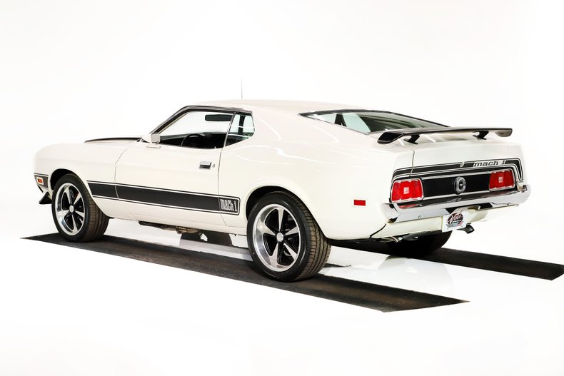 Ford-Mustang-1973-White-White-5