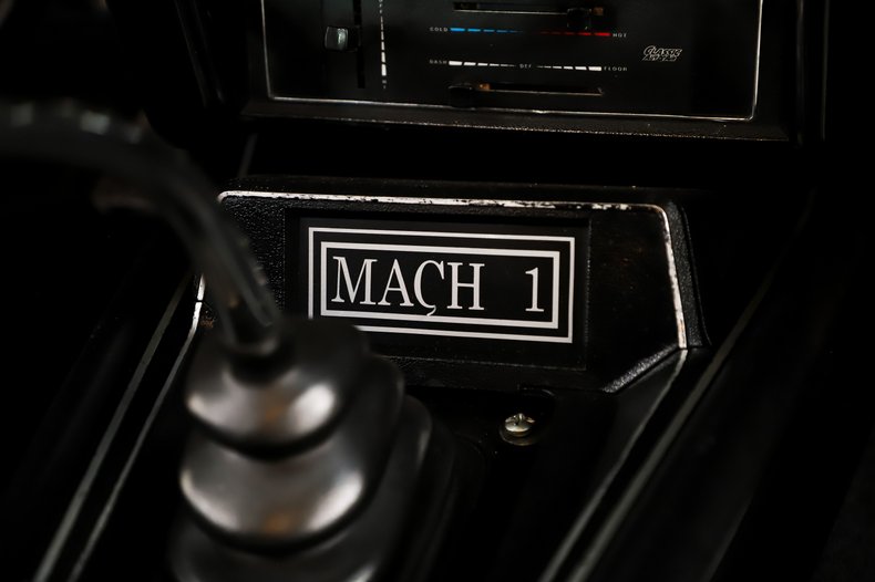 Ford-Mustang-1973-White-White-6