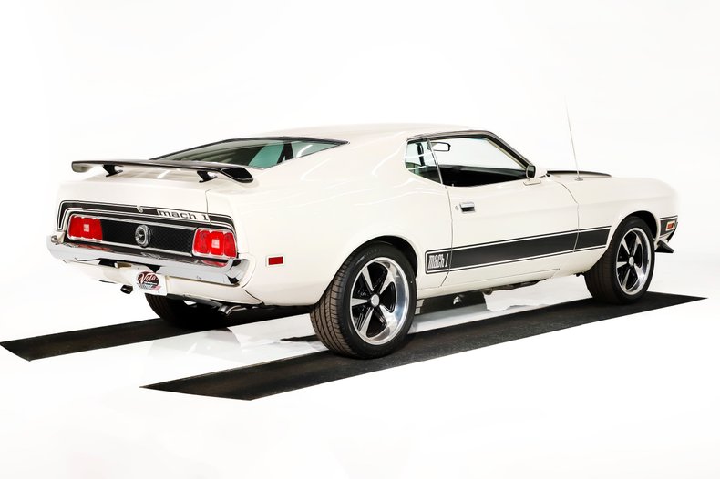 Ford-Mustang-1973-White-White-7
