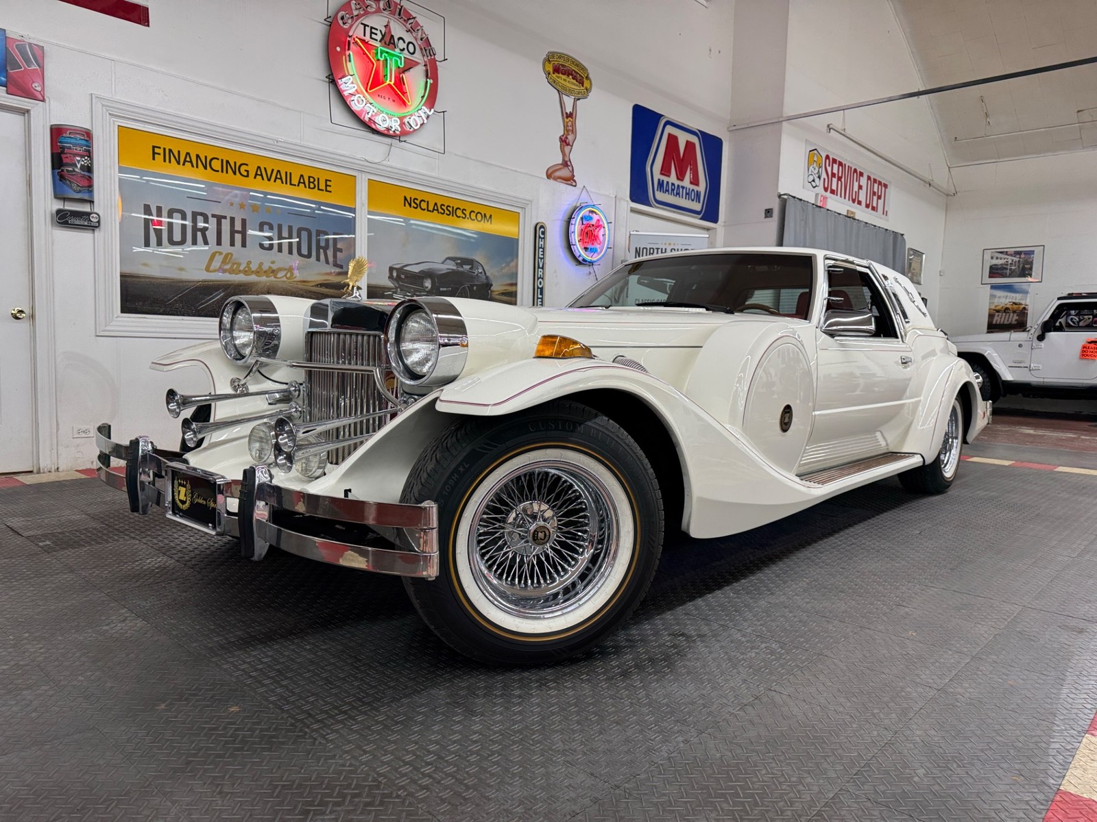 Ford-Mustang-1986-Sedan-2