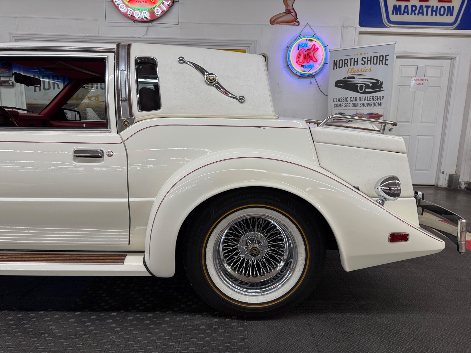 Ford-Mustang-1986-Sedan-26