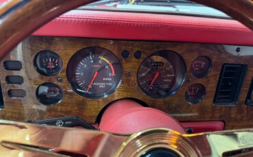 Ford-Mustang-1986-Sedan-36