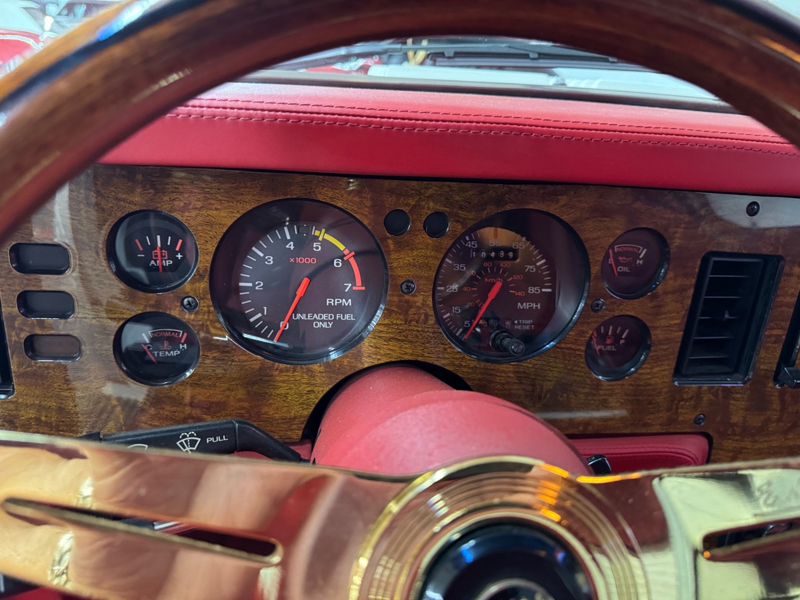 Ford-Mustang-1986-Sedan-36