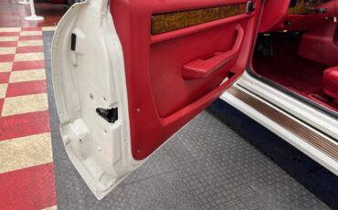 Ford-Mustang-1986-Sedan-39