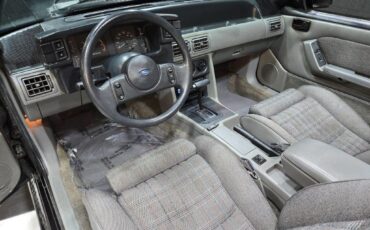 Ford-Mustang-1987-Convertible-8