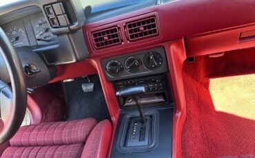 Ford-Mustang-1989-Convertible-10