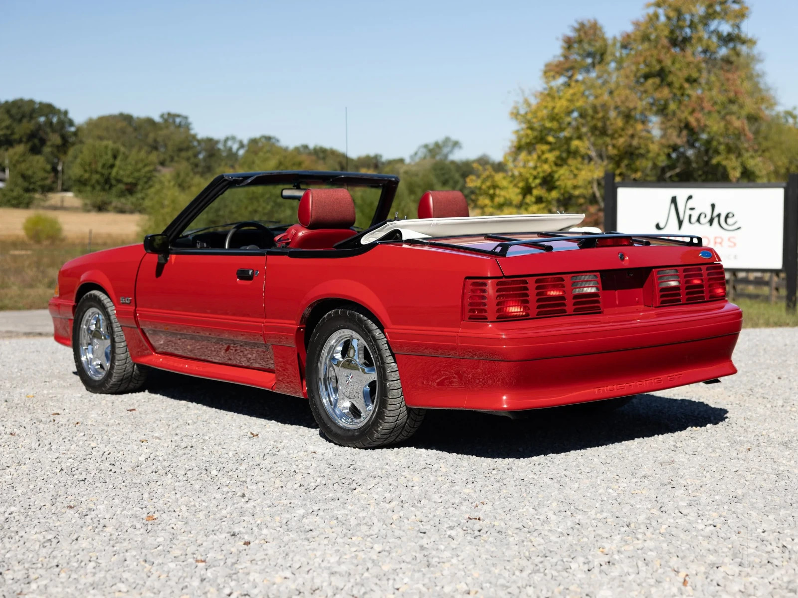 Ford-Mustang-1989-Convertible-10
