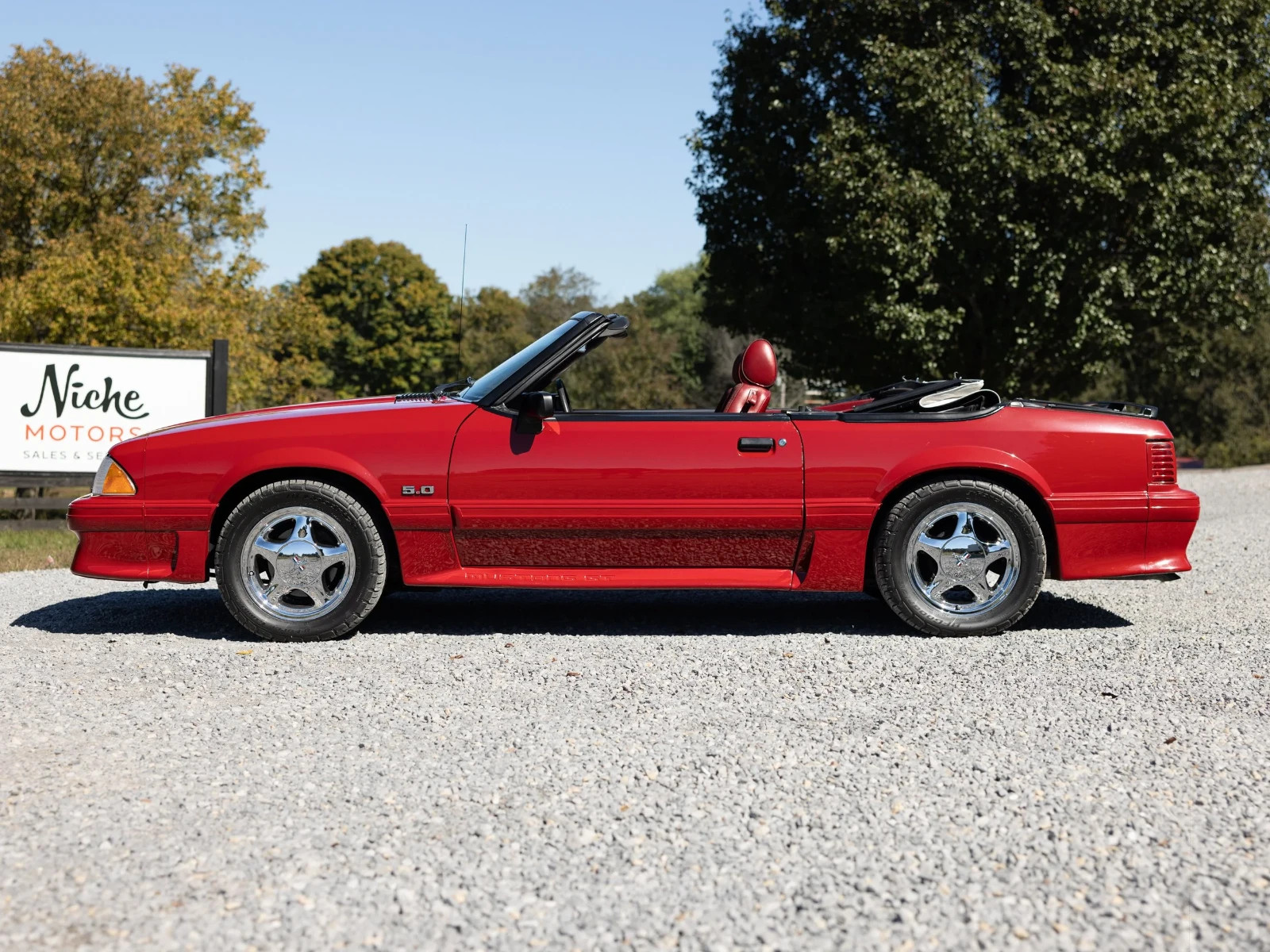 Ford-Mustang-1989-Convertible-11