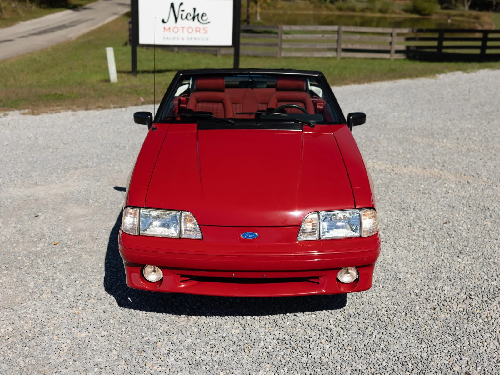 Ford-Mustang-1989-Convertible-13