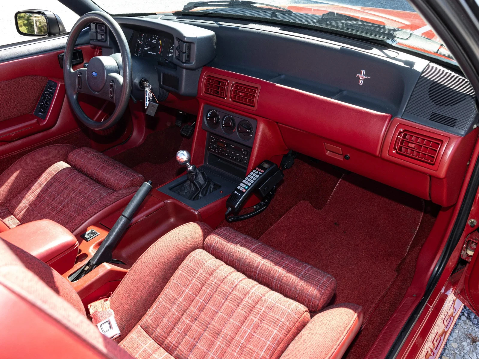 Ford-Mustang-1989-Convertible-23