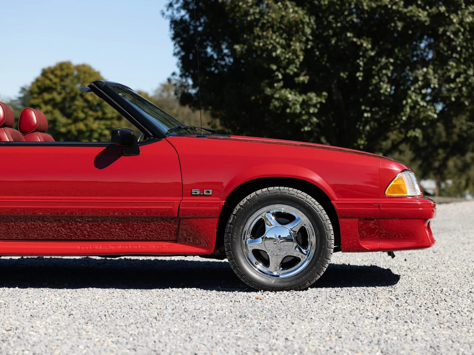 Ford-Mustang-1989-Convertible-6