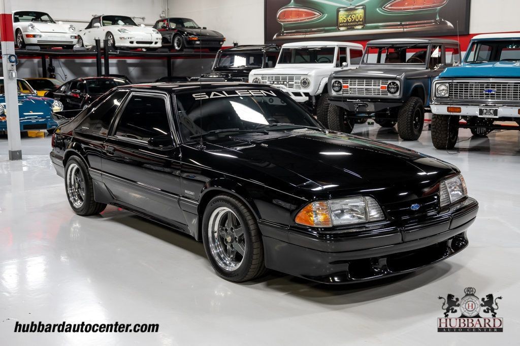 Ford-Mustang-1989-Hatchback-9