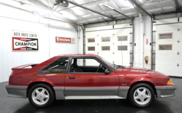 Ford-Mustang-1992-Hatchback-17