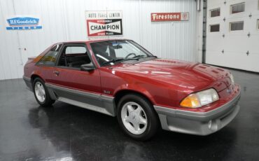 Ford-Mustang-1992-Hatchback-19