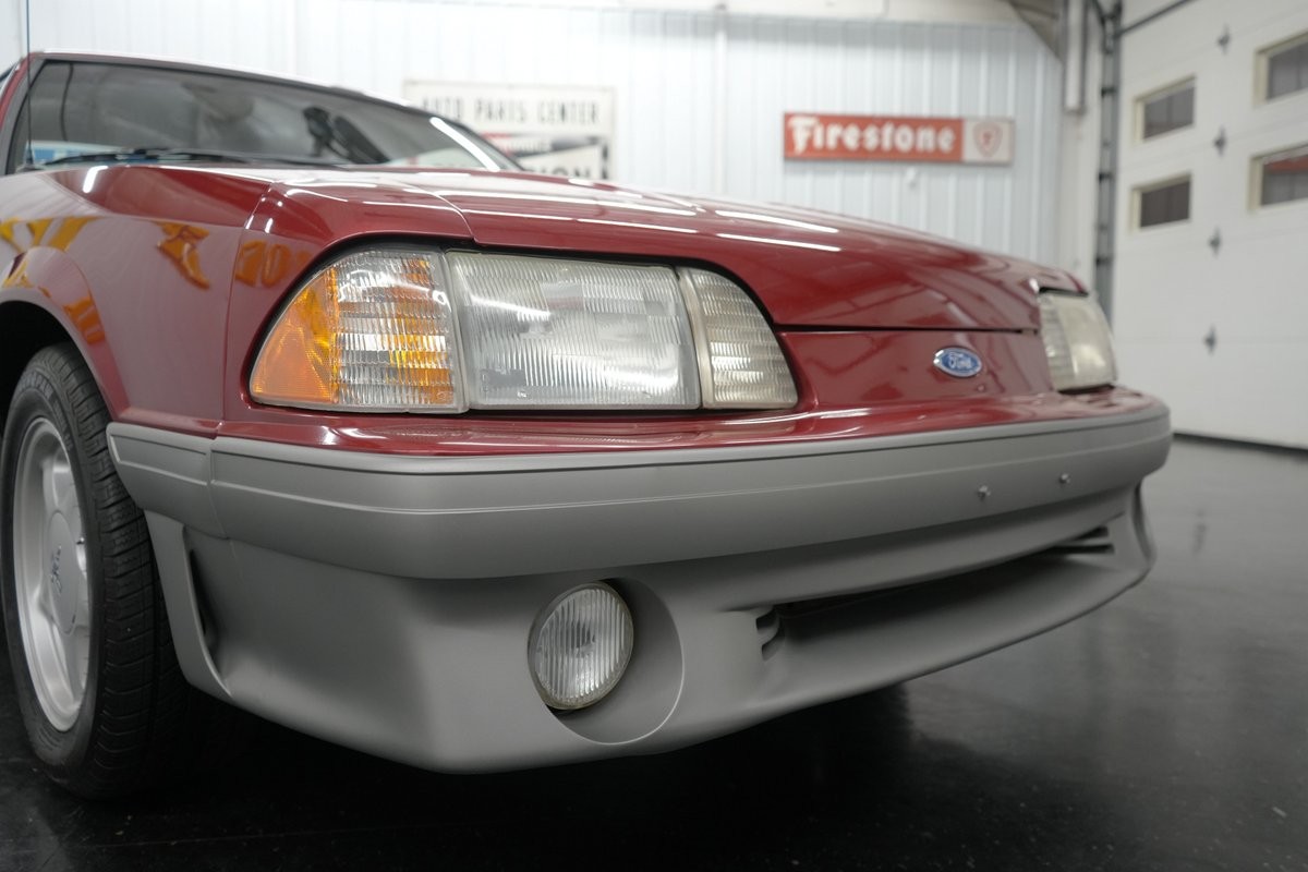 Ford-Mustang-1992-Hatchback-23