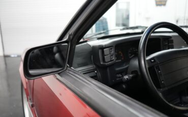 Ford-Mustang-1992-Hatchback-31