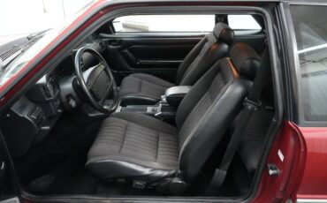 Ford-Mustang-1992-Hatchback-39