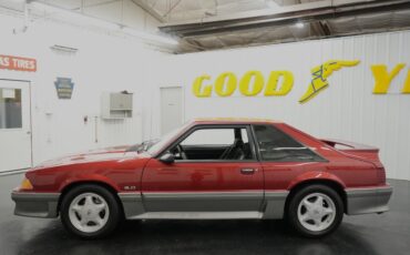 Ford-Mustang-1992-Hatchback-4