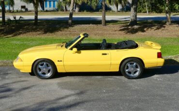 Ford-Mustang-1993-Convertible-14