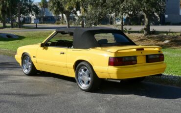 Ford-Mustang-1993-Convertible-17