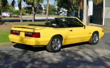 Ford-Mustang-1993-Convertible-23