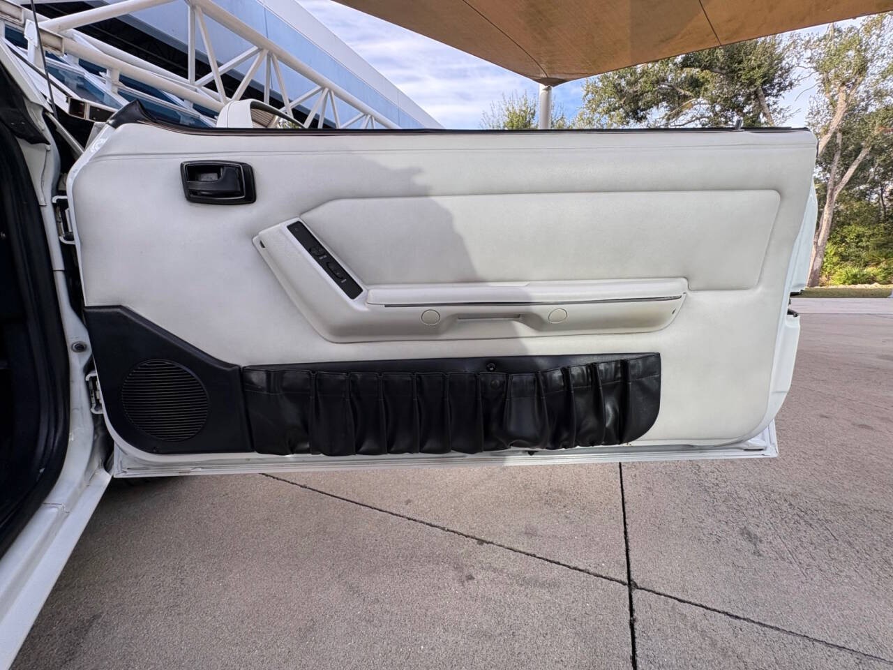 Ford-Mustang-1993-Convertible-29