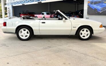 Ford-Mustang-1993-Convertible-4