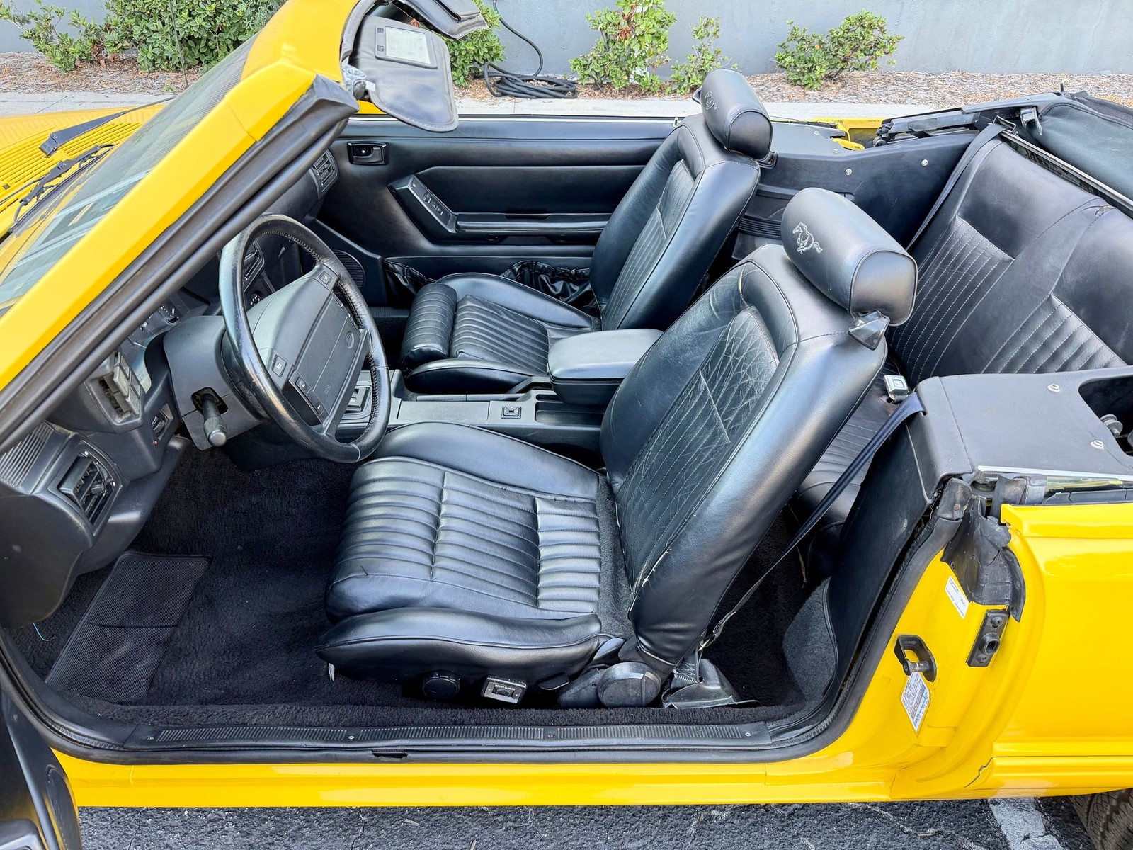 Ford-Mustang-1993-Convertible-5