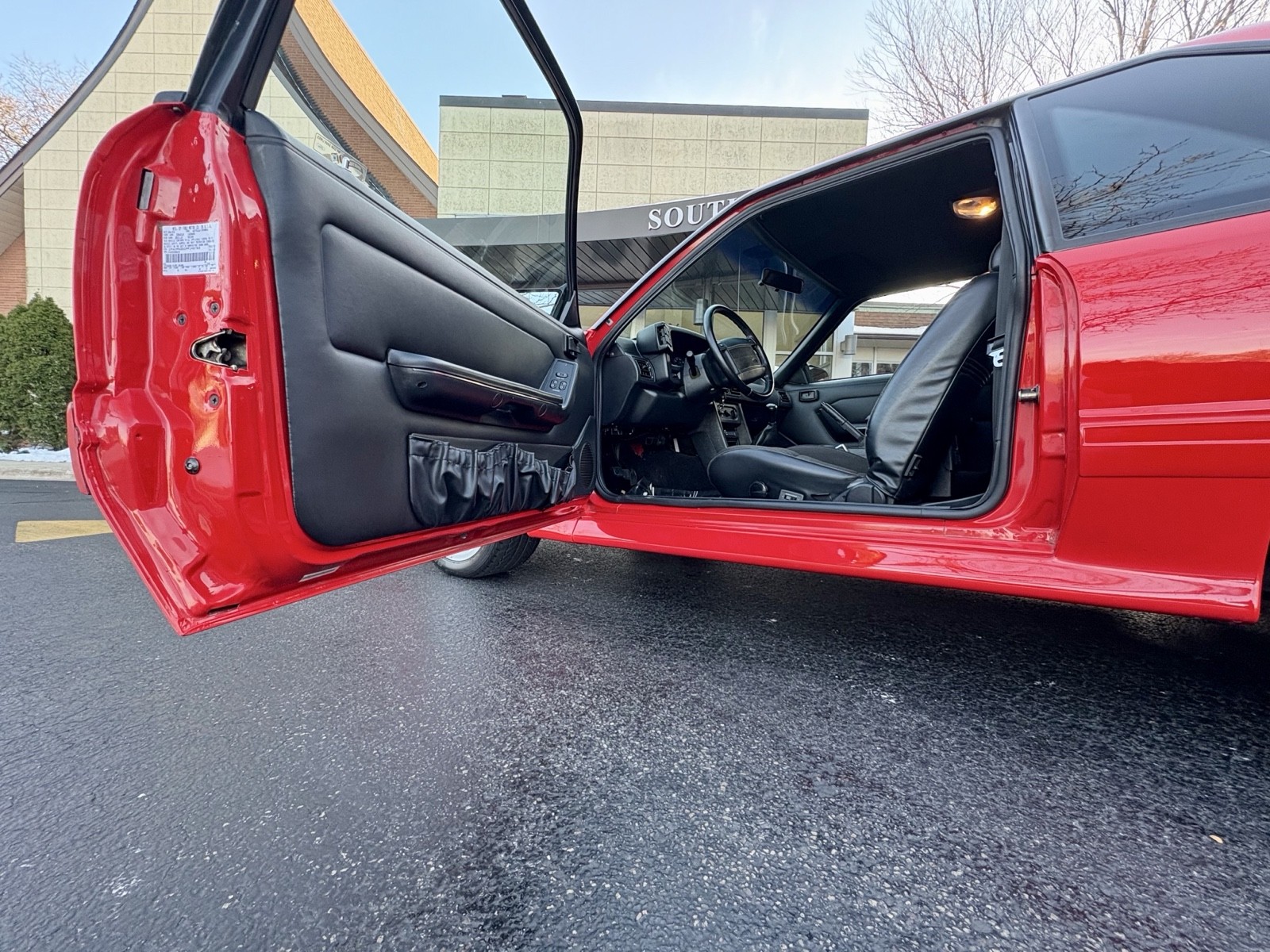 Ford-Mustang-1993-Hatchback-10