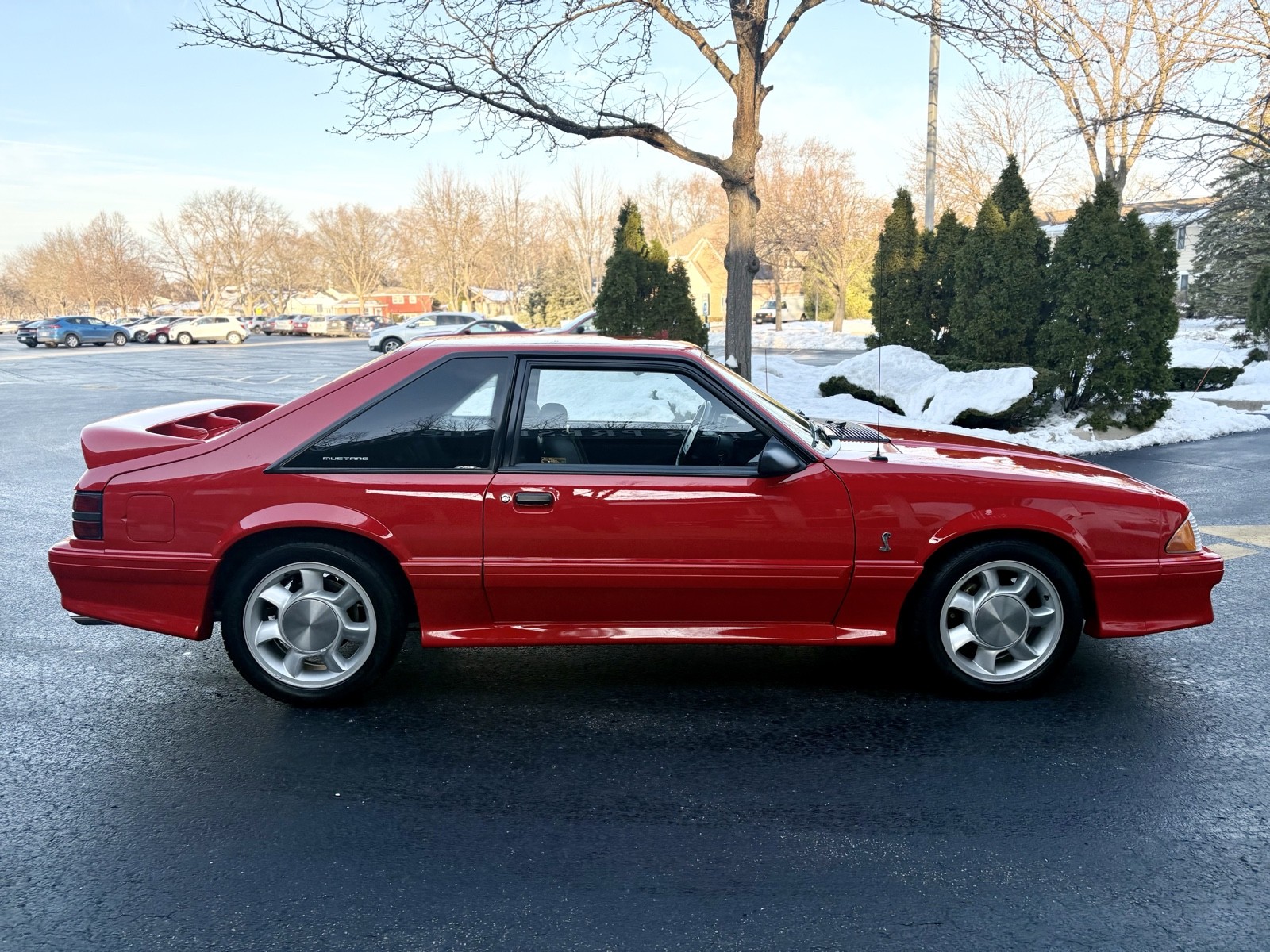 Ford-Mustang-1993-Hatchback-27