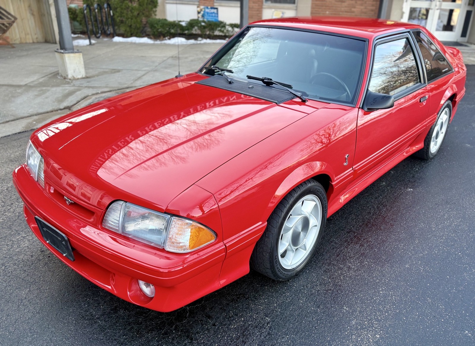 Ford-Mustang-1993-Hatchback-3