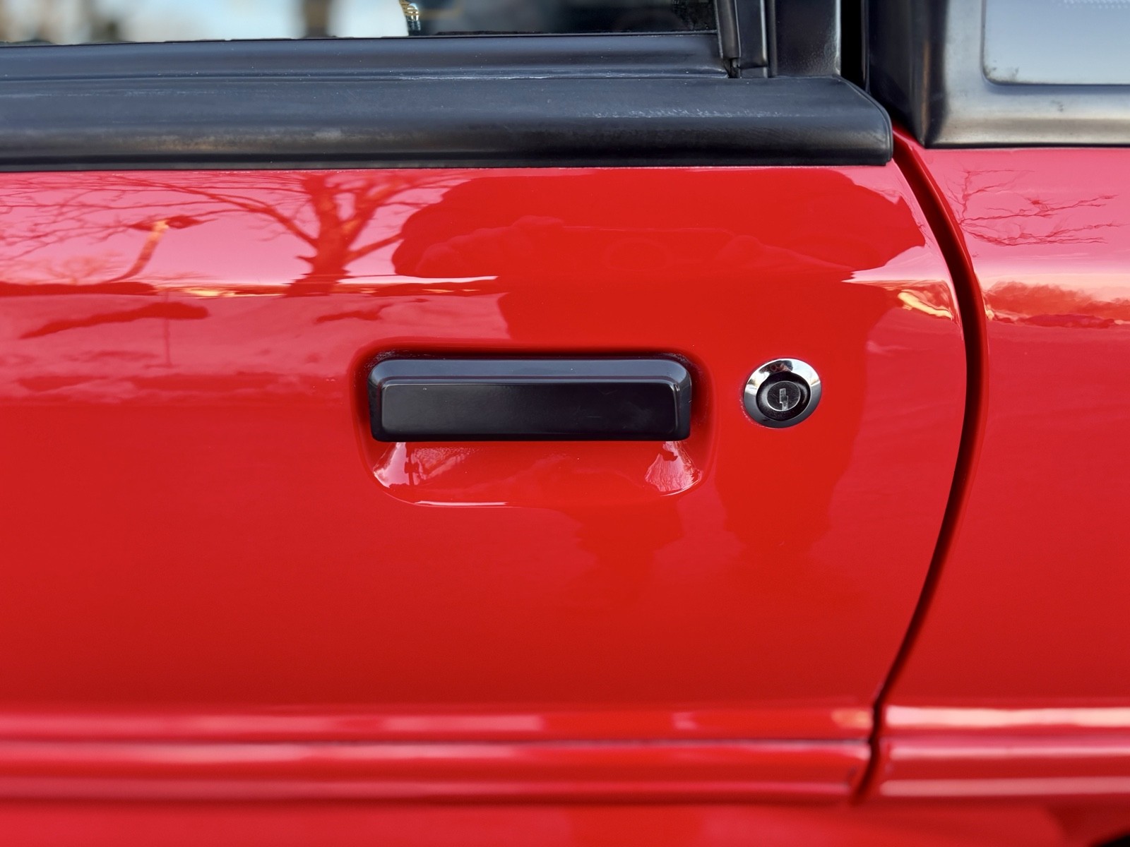 Ford-Mustang-1993-Hatchback-7