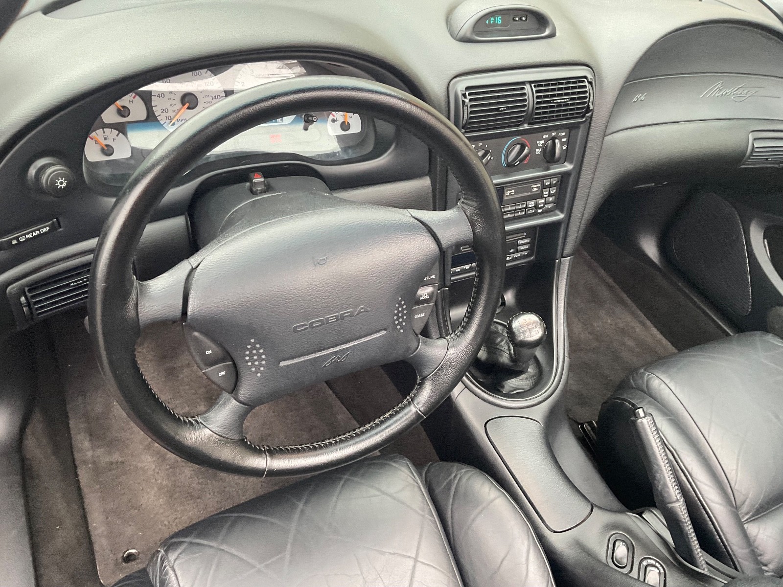 Ford-Mustang-1996-Convertible-29
