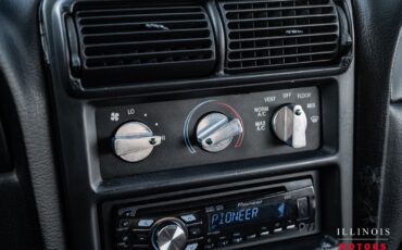 Ford-Mustang-1996-Coupe-28