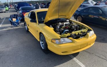 Ford-Mustang-gt-1994-Canary-Yellow-Black-11