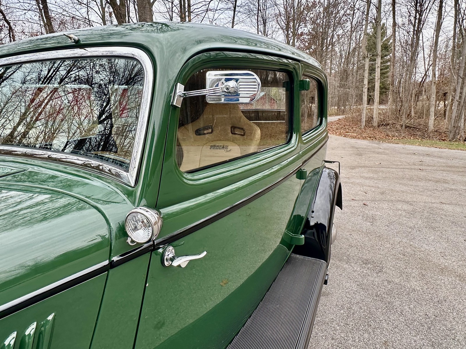 Ford-Other-1933-2-Door-Coupe-10