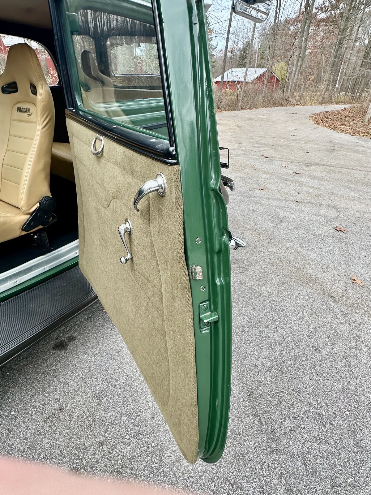 Ford-Other-1933-2-Door-Coupe-32