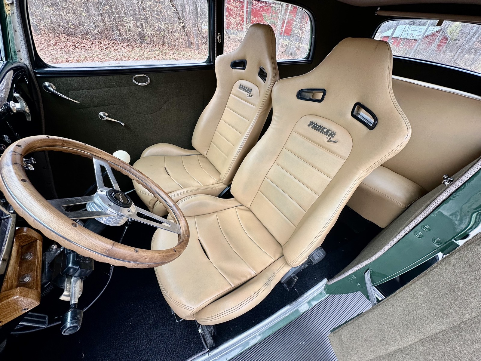 Ford-Other-1933-2-Door-Coupe-36