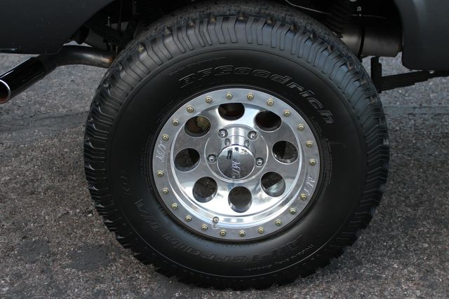 Ford-Other-1977-Gray-Black-29