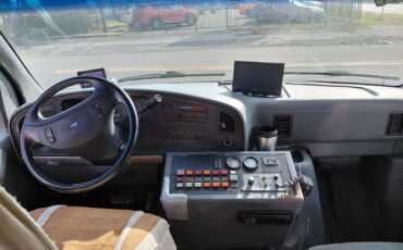 Ford-Other-1992-Ambulance-1