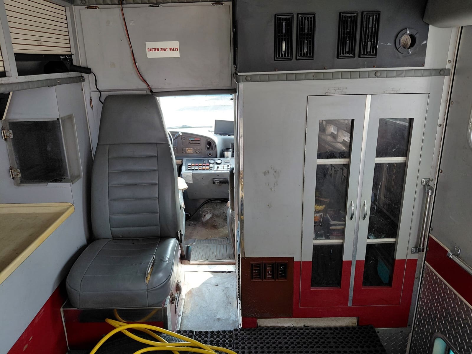 Ford-Other-1992-Ambulance-10