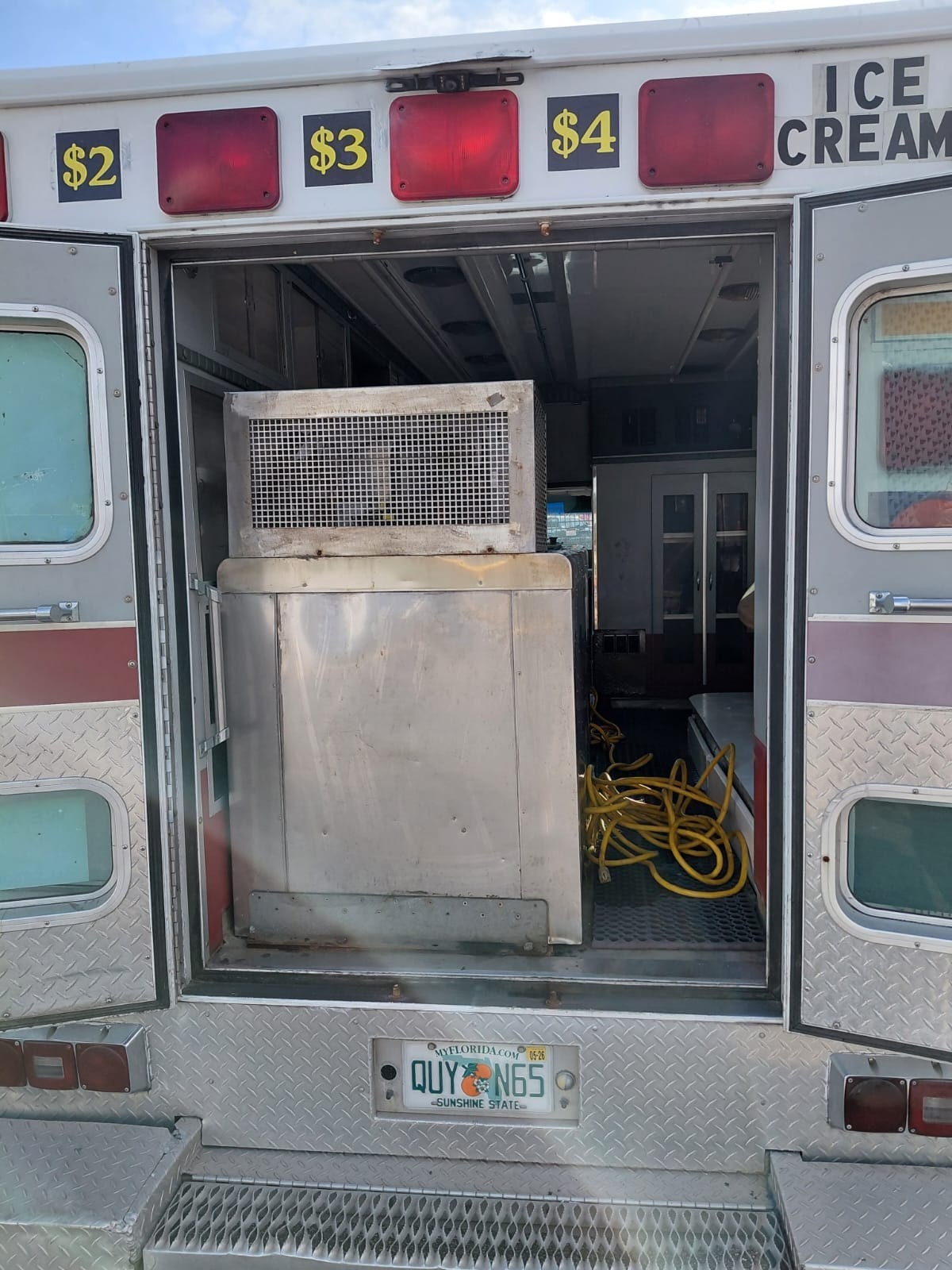 Ford-Other-1992-Ambulance-11