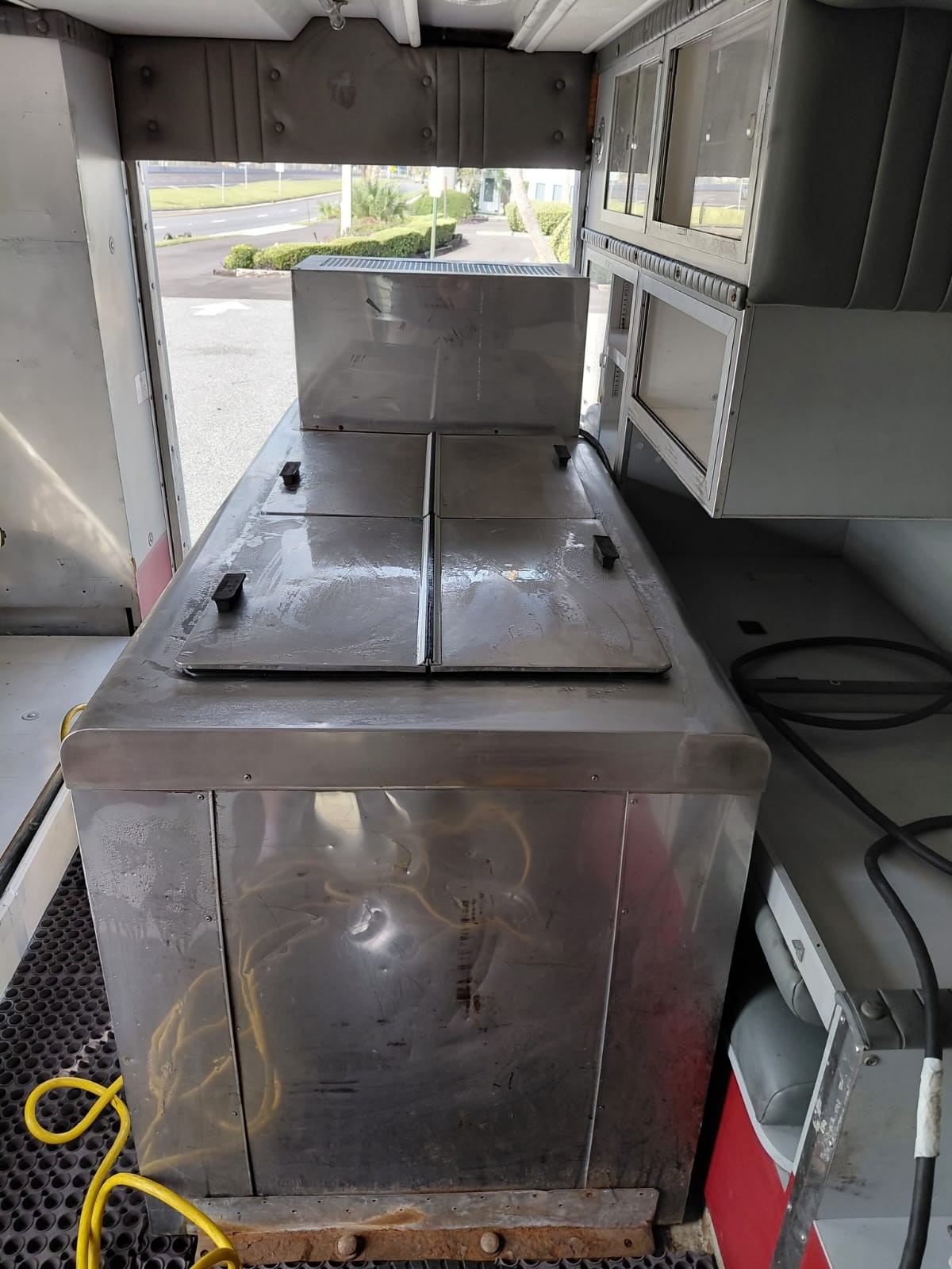 Ford-Other-1992-Ambulance-9