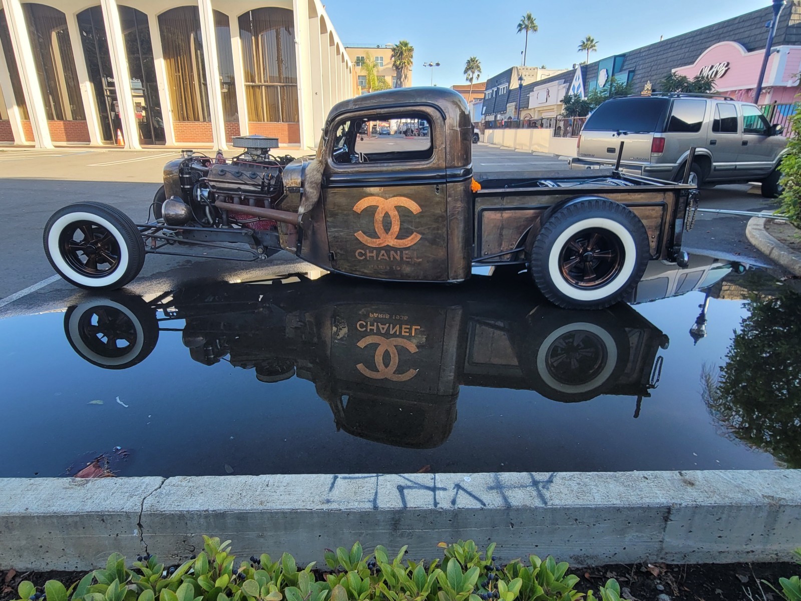 Ford-Other-Pickups-1936-Chopped-Channeled-7