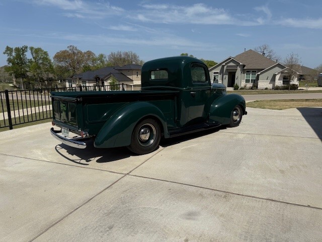 Ford-Other-Pickups-1940-2