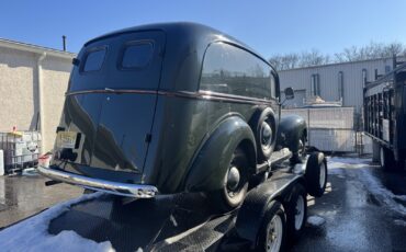 Ford-Panel-Delivery-1940