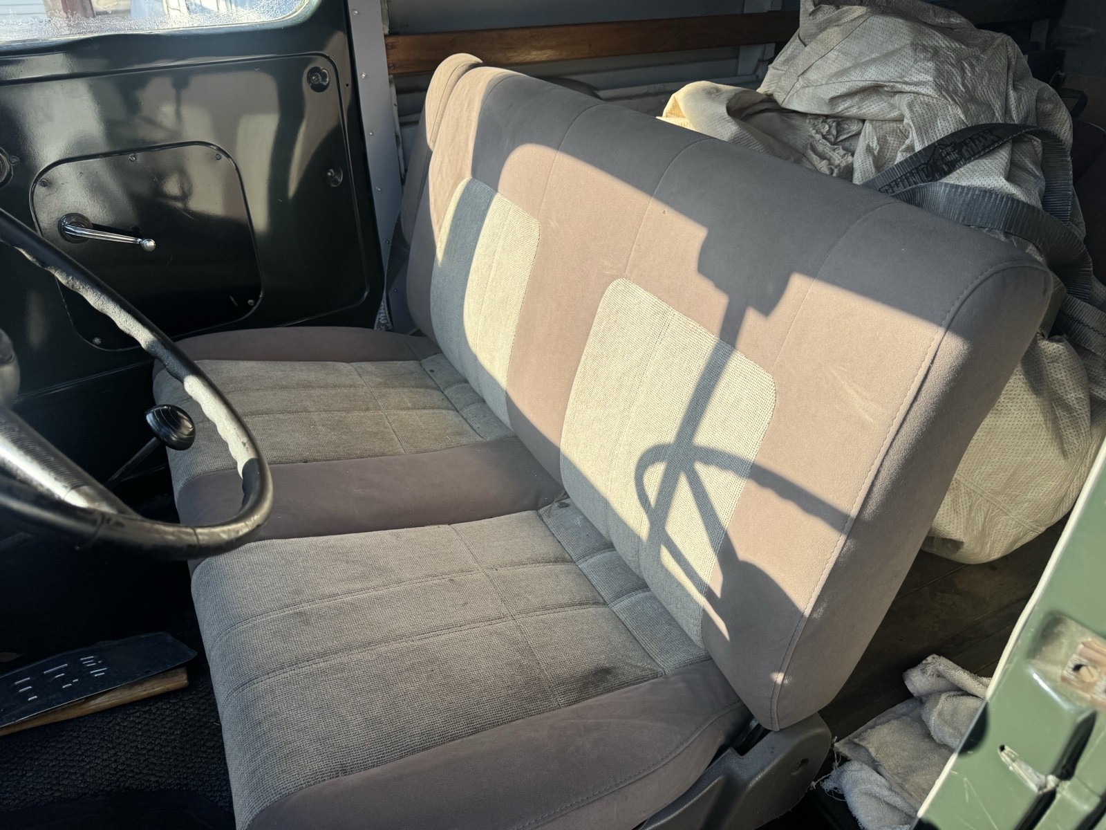 Ford-Panel-Delivery-1940-5