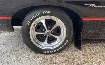 Ford-Ranchero-1969-Jet-Black-Black-33