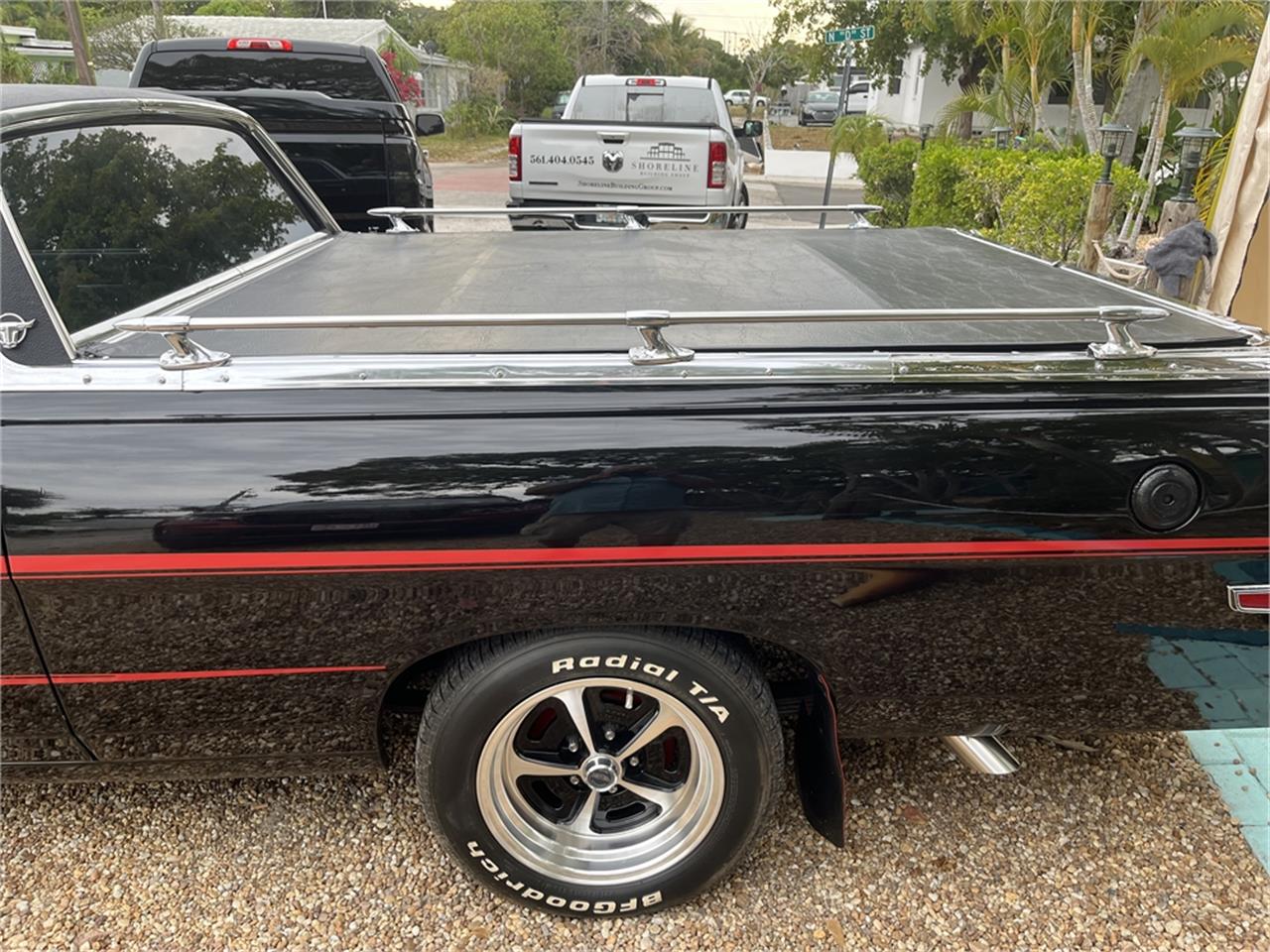 Ford-Ranchero-1969-Jet-Black-Black-4