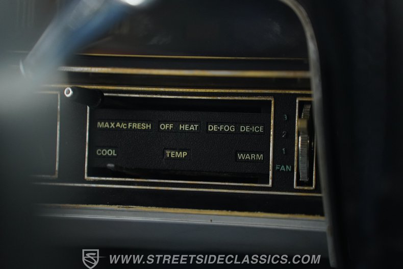 Ford-Ranchero-1971-Black-Black-39